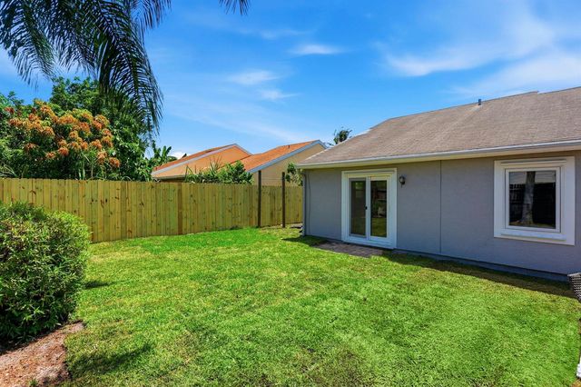 7955 Ridgewood Drive, Lake Worth, FL 33467