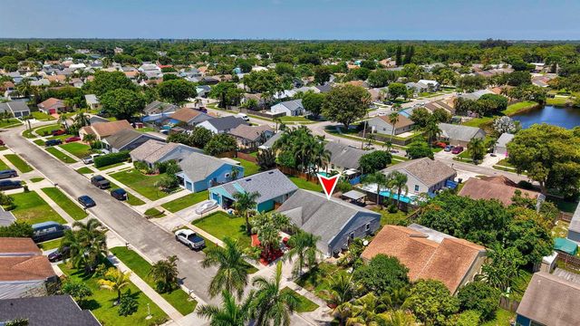 7955 Ridgewood Drive, Lake Worth, FL 33467