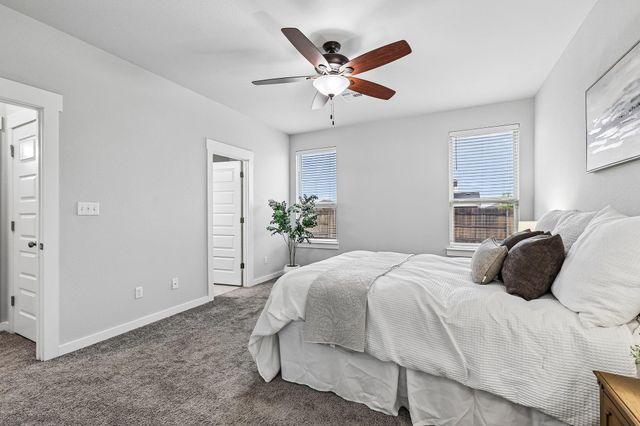 160 Syrah CT, Leander, TX 78641