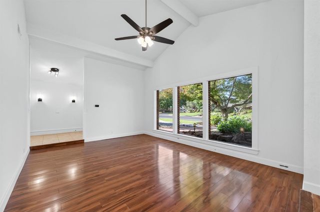 2527 W San Madele Avenue, Fresno, CA 93711