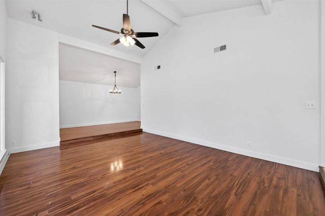 2527 W San Madele Avenue, Fresno, CA 93711
