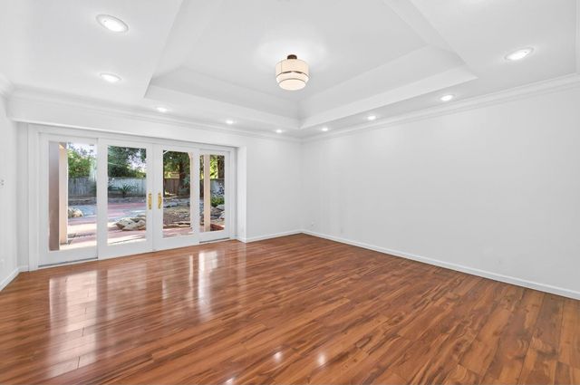 2527 W San Madele Avenue, Fresno, CA 93711