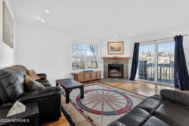 11 Huddy Avenue, Highlands, NJ 07732