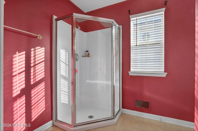 11 Huddy Avenue, Highlands, NJ 07732