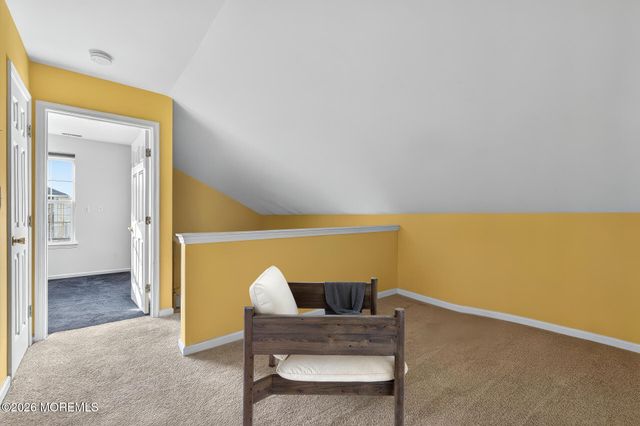 11 Huddy Avenue, Highlands, NJ 07732