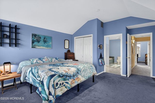 11 Huddy Avenue, Highlands, NJ 07732