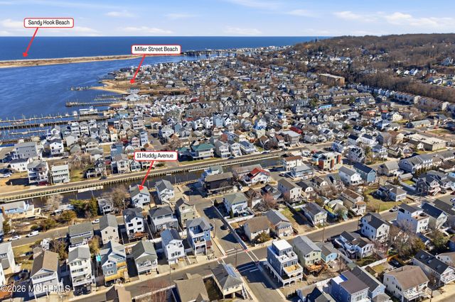 11 Huddy Avenue, Highlands, NJ 07732