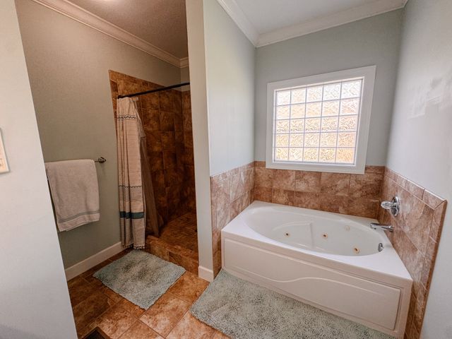 633 Jackson Rd, Portland, TN 37148