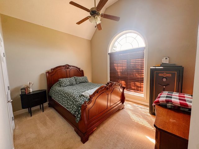 633 Jackson Rd, Portland, TN 37148
