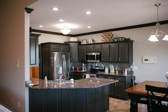 633 Jackson Rd, Portland, TN 37148