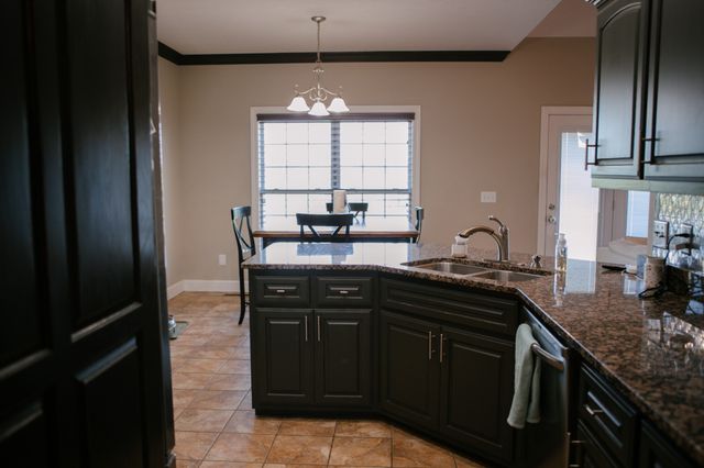 633 Jackson Rd, Portland, TN 37148