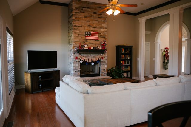 633 Jackson Rd, Portland, TN 37148