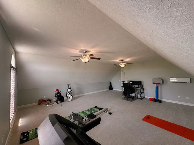 633 Jackson Rd, Portland, TN 37148