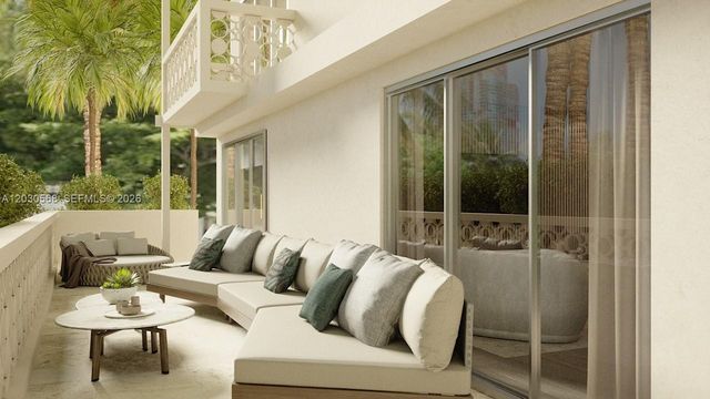 260 Collins Avenue 110, Miami Beach, FL 33139