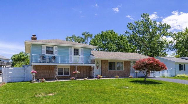 60 Appian Drive, Gates, NY 14606