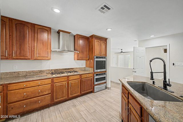 3224 E SWEETWATER Avenue, Phoenix, AZ 85032