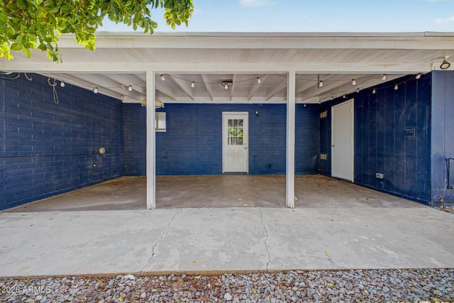 3224 E SWEETWATER Avenue, Phoenix, AZ 85032