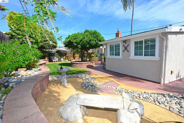 8514 Newry Pl, Dublin, CA 94568