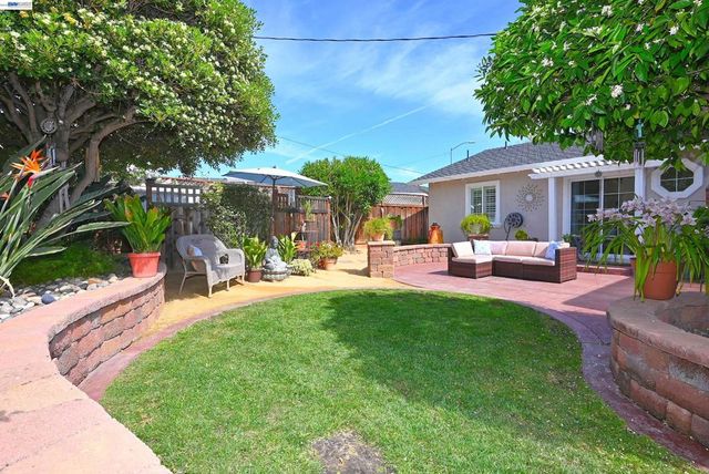 8514 Newry Pl, Dublin, CA 94568