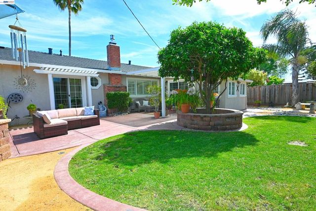 8514 Newry Pl, Dublin, CA 94568