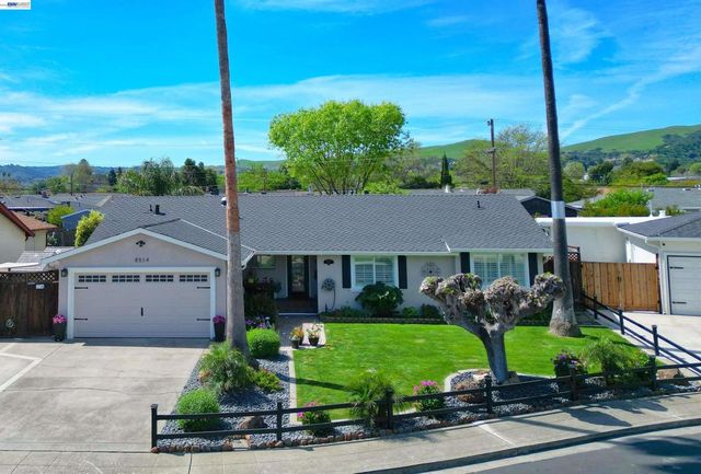 8514 Newry Pl, Dublin, CA 94568