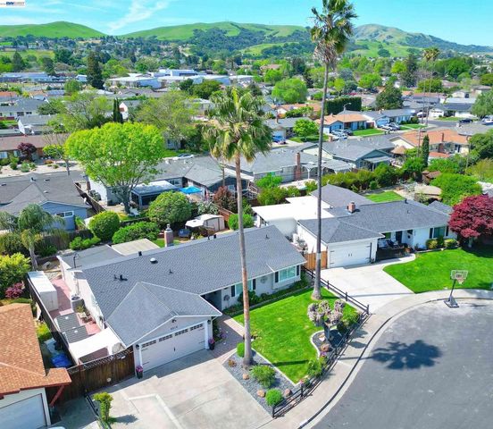 8514 Newry Pl, Dublin, CA 94568