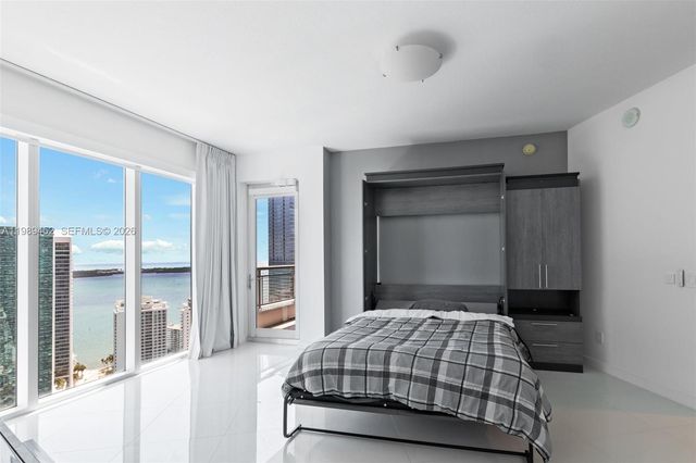 60 SW 13th St 3800, Miami, FL 33130