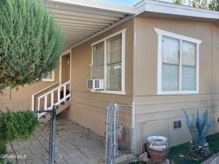 1301 E Avenue I Avenue Spc 370, Lancaster, CA 93535