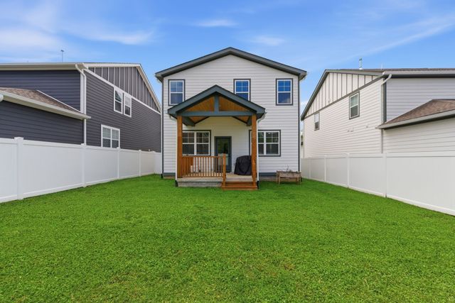 744 Caraway Ln, Nashville, TN 37211