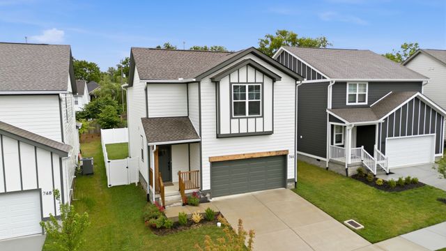 744 Caraway Ln, Nashville, TN 37211