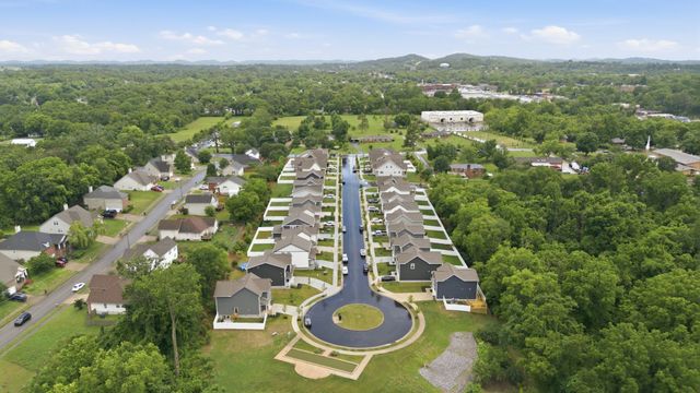 744 Caraway Ln, Nashville, TN 37211