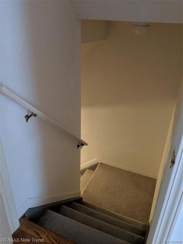 25871 Trestle, Novi, MI 48375