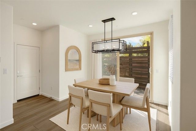 2323 Apple, Upland, CA 91786