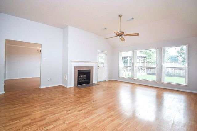 12918 Mills Bend Street, Houston, TX 77070