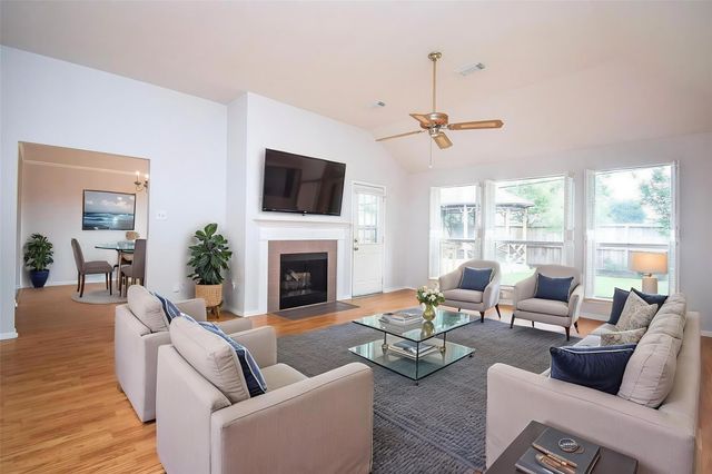 12918 Mills Bend Street, Houston, TX 77070