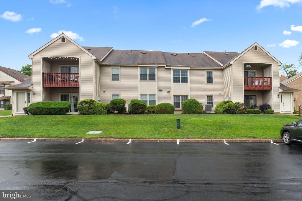 1206 BARRY COURT, Southampton, PA 18966