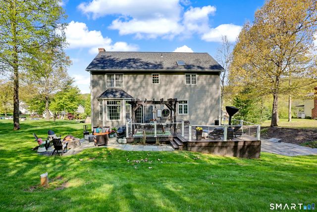 11 Haley Ridge Road, Beacon Falls, CT 06403