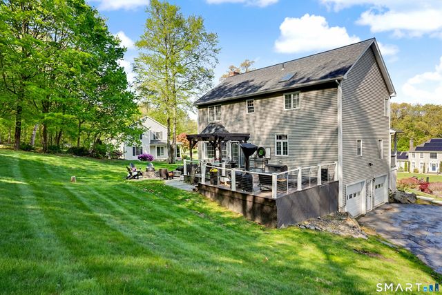11 Haley Ridge Road, Beacon Falls, CT 06403