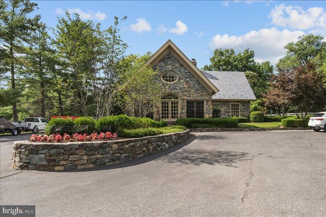 8413 RAPLEY RIDGE LN, Potomac, MD 20854