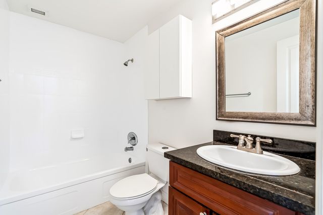 2895 NE 32ND Street 207, Fort Lauderdale, FL 33306