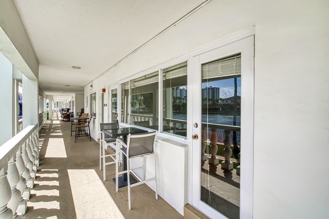 2895 NE 32ND Street 207, Fort Lauderdale, FL 33306