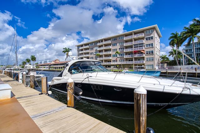 2895 NE 32ND Street 207, Fort Lauderdale, FL 33306