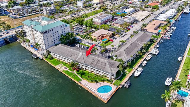 2895 NE 32ND Street 207, Fort Lauderdale, FL 33306