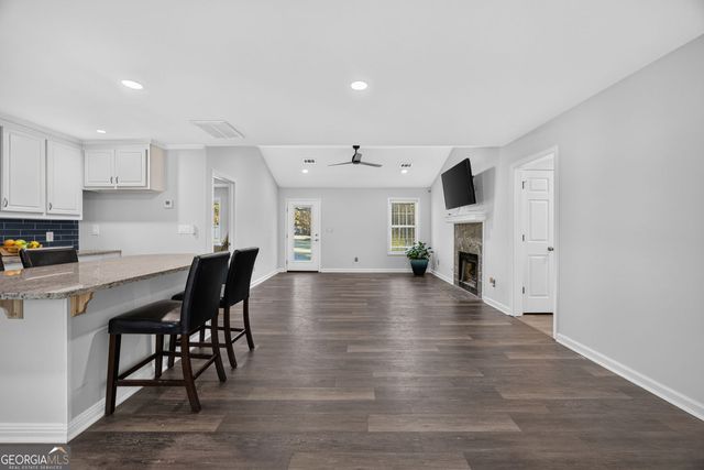 2078 Highway 81 W, Mcdonough, GA 30253