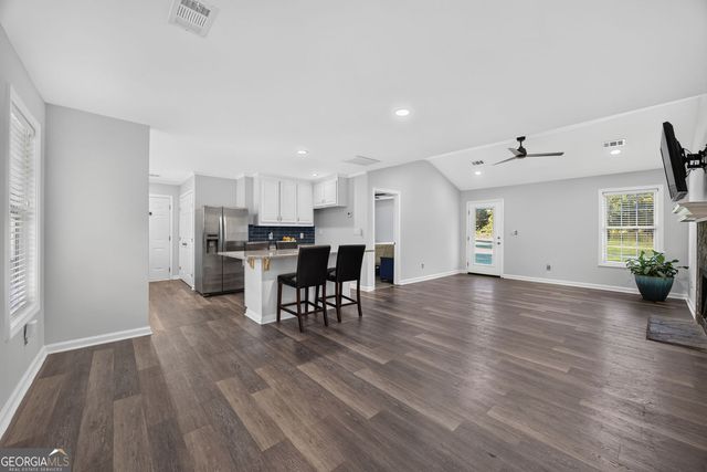 2078 Highway 81 W, Mcdonough, GA 30253