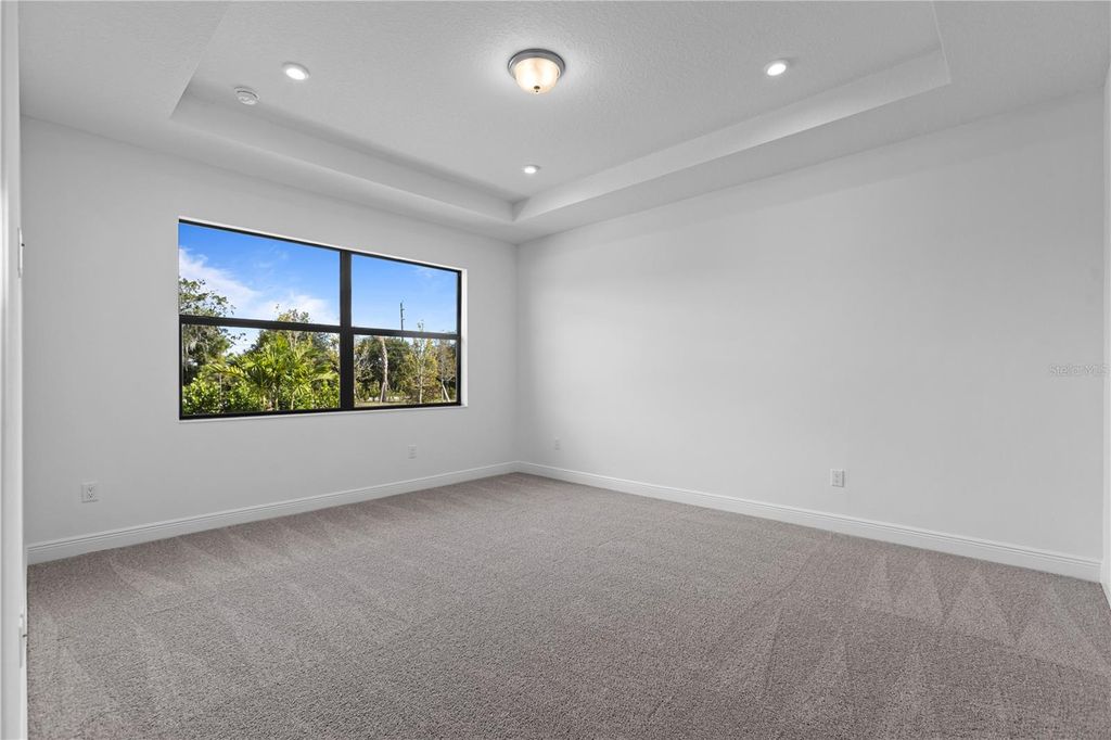 Image 10 of property listing at 5028 LOWLAND TERRACE, Parrish, FL 34219