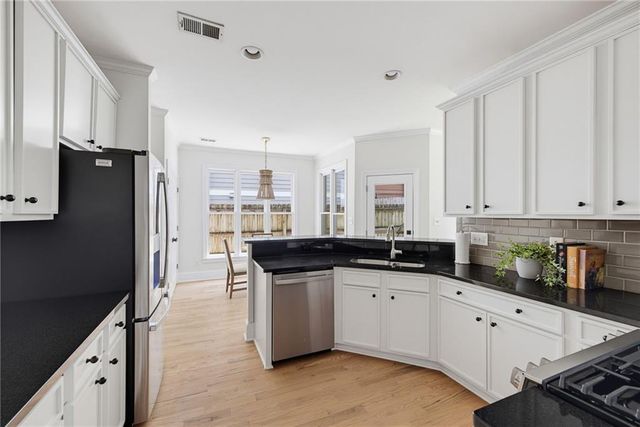 1656 Frazier Road, Decatur, GA 30033