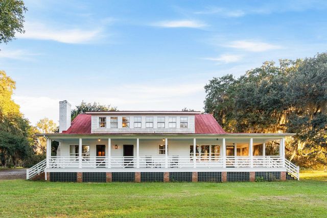 1305 River Road, Yemassee, SC 29945