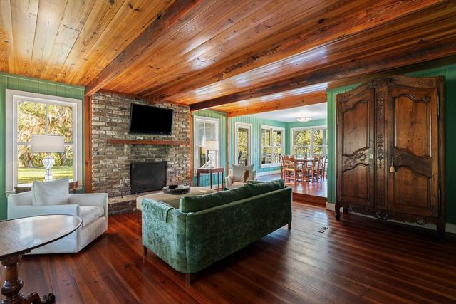 1305 River Road, Yemassee, SC 29945