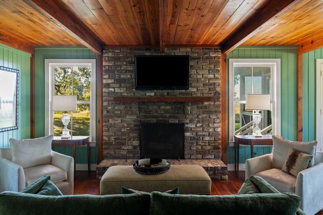 1305 River Road, Yemassee, SC 29945